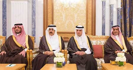 الملك سلمان بحث مع الحريري "الأوضاع على الساحة اللبنانية"