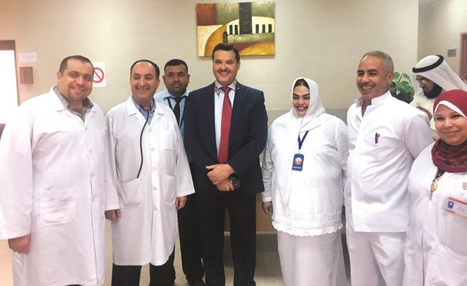 د. جمال الحربي خلال الجولة ﻿