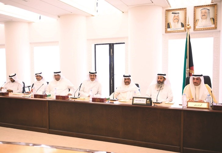  ﻿الرئيس مرزوق الغانم ونايف المرداس وحمد الهرشاني وخالد العتيبي والحميدي السبيعي ورياض العدساني وسعود الشويعر