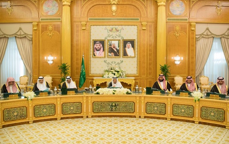 مجلس الوزراء السعودي يجدد ادانة المملكة اطلاق صاروخ من اليمن تجاه الرياض
