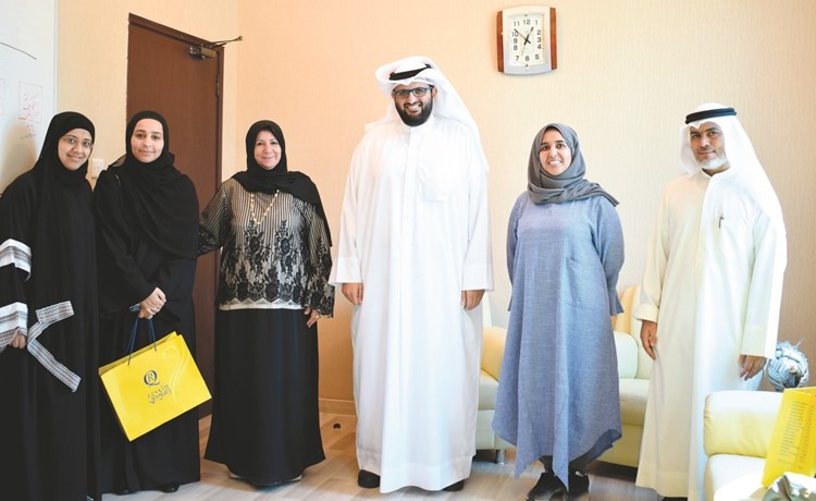 جانب من تكريم د.أنفال فريدون ولطيفة الغربللي﻿