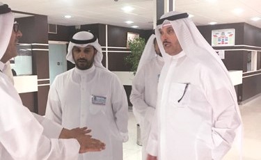 جانب من جولة الوزير في المستشفى﻿