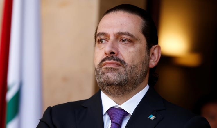 مكتب رئيس لبنان: ماكرون اتصل برئيس لبنان وتشاور معه حول استقالة الحريري