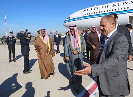 ولي العهد يصل إلى إيطاليا