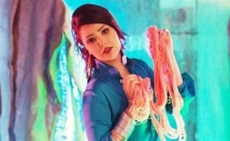 بطلة كليب «سونة»: فستاني مش خادش للحياء ورايحة أتكرم في الكويت