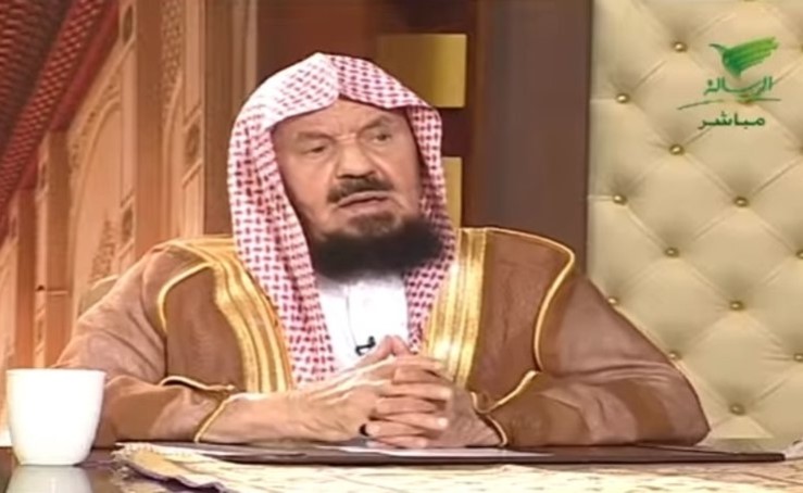 بالفيديو.. الداعية السعودي المنيع : تسمية الأبناء بأسماء أجنبية غير جائز لأنه شعور بالنقص
