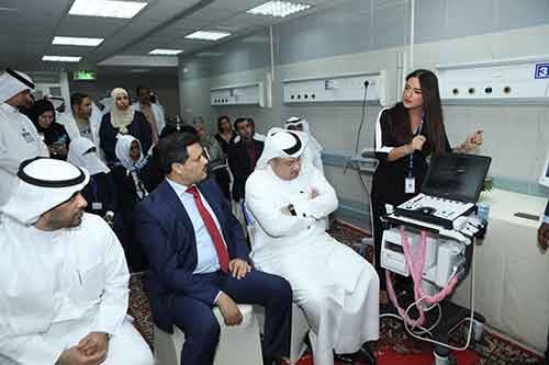 وزير الصحة يفتتح العمليات الصغرى بمستشفى الجهراء