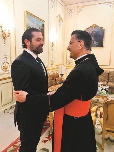 ﻿الرئيس سعد الحريري مستقبلا الراعي في مقر إقامته بالرياض(ا.ف.پ)﻿
