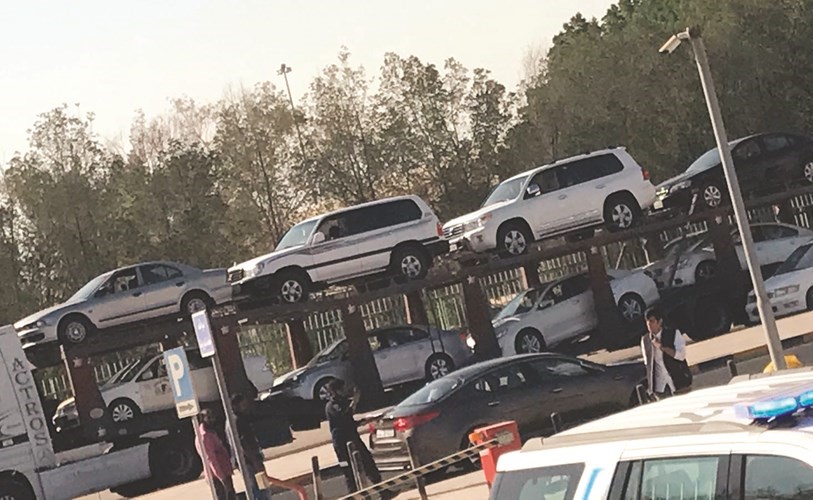 ﻿مركبات محجوزة بسبب مخالفات سائقيها﻿