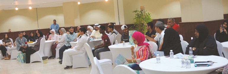 متابعة من الحضور﻿