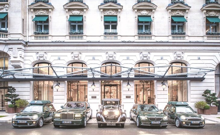 الفندق يؤمن كل الخدمات الراقية لزواره﻿