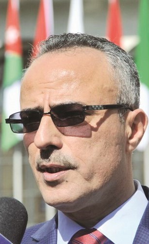 علي ابودياك﻿