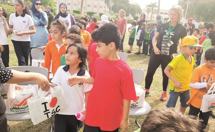 «سلطان» يدعم اليوم الرياضي لمدرسة الخليج الإنجليزية
