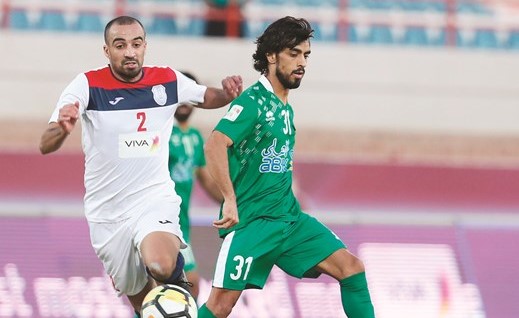 علي مقصيد حث زملاءه على تحقيق الانتصار بين الشوطين	(الازرق.كوم) ﻿