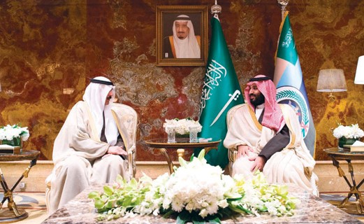 صاحب السمو الملكي الأمير محمد بن سلمان مستقبلا الشيخ محمد الخالد
