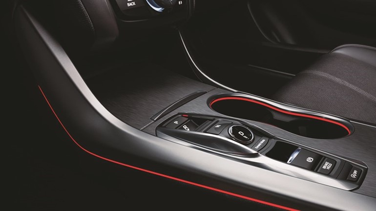 ACURA TLX 2018.. مواصفات استثنائية وتصميم مفعم بالرفاهية الرياضية