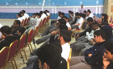 محاضرات وأنشطة توعوية لإدارة التنمية الاجتماعية بصندوق إعانة المرضى لنشر الوعي الصحي