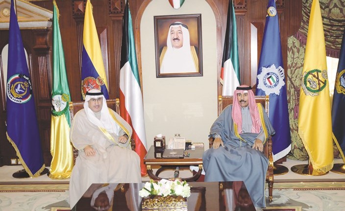 سمو ولي العهد الشيخ نواف الأحمد مستقبلا د.محمد الفارس﻿