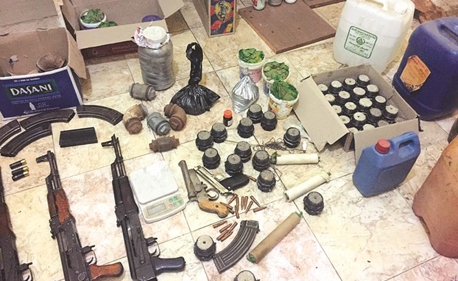 جانب من المضبوطات بحوزة الإرهابيين﻿