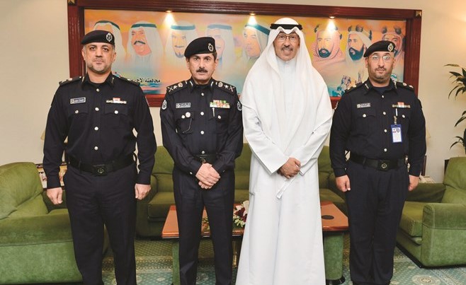  الشيخ فواز الخالد مستقبلا الفريق خالد المكراد والمقدم معاذ الحمادي والمقدم طلال الرومي﻿