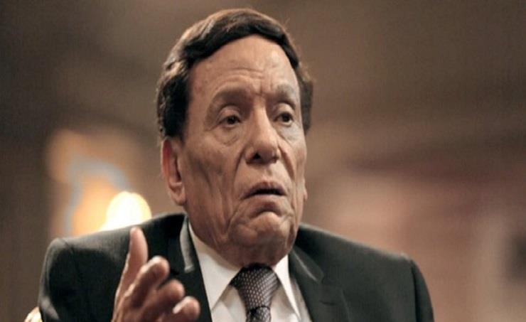 بالفيديو.. في مداخلة نعي شادية: عادل إمام يسأل عن أبلة فاهيتا!