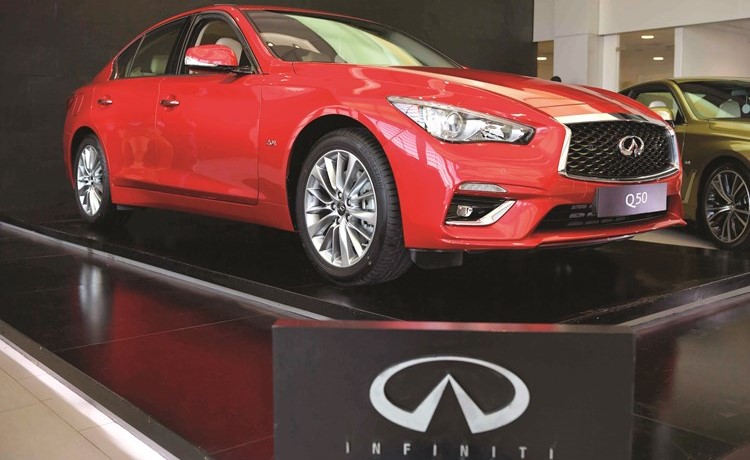 «إنفينيتي البابطين» تطلقQ50 2018 الجديدة في الكويت