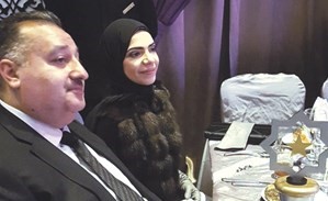 بوخمسين مع حرمه الزميلة رابعة الجمعة﻿