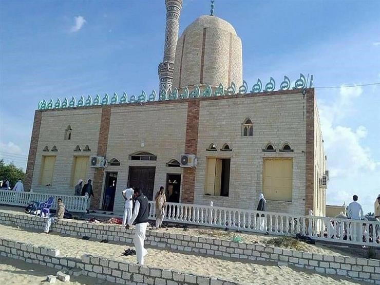 شيخ الأزهر يؤدي صلاة الجمعة بمسجد الروضة