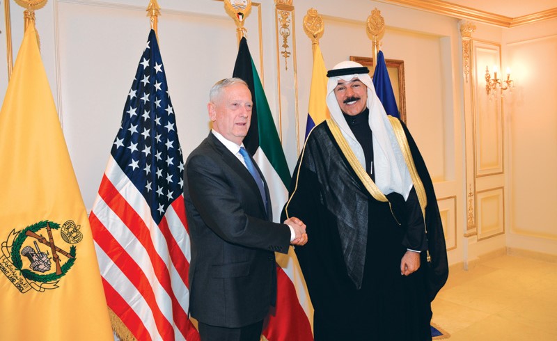 الشيخ محمد الخالد مستقبلا وزير الدفاع الاميركي