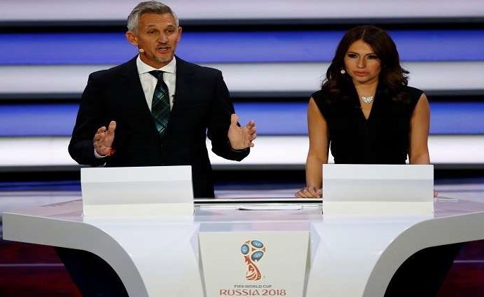 كيف ردّت مقدمة حفل سحب قرعة كأس العالم 2018 على الإيرانيين؟