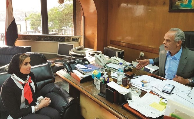 محمد إمام متحدثا للزميلة هالة عمران ﻿