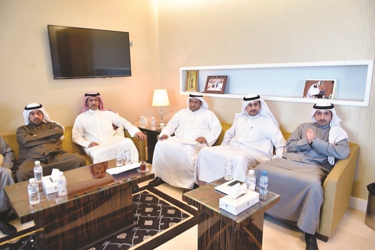 عبدالوهاب البابطين وثامر السويط والحميدي السبيعي وخالد العتيبي وعلي الدقباسي﻿