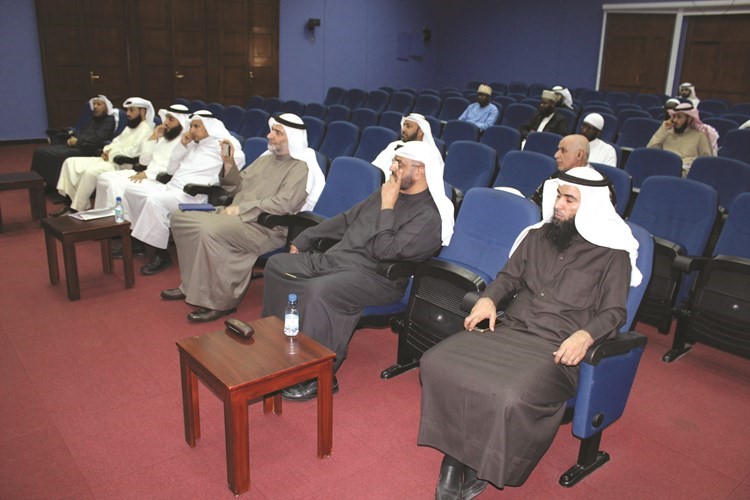 جانب من حضور الندوة﻿