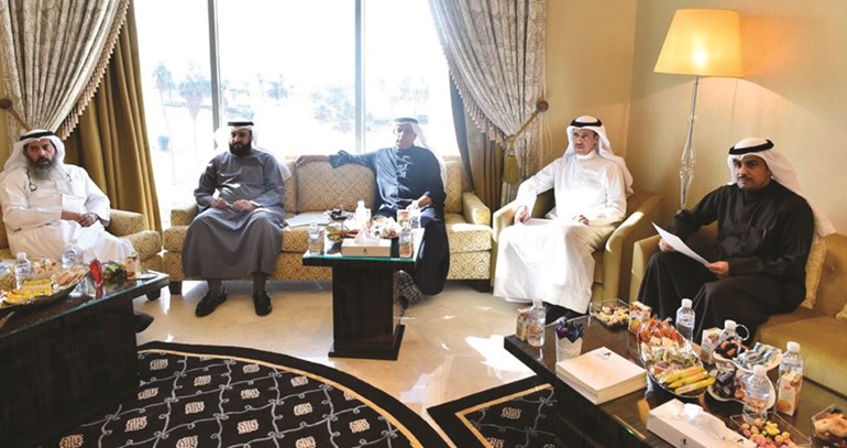 ثامر السويط وخالد العتيبي وعبدالله الرومي وعبدالله فهاد ونايف المرداس﻿