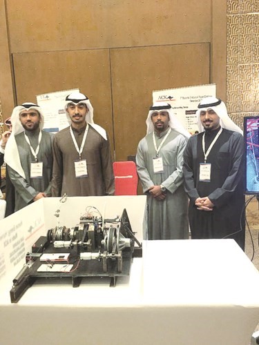 سعود الرشيدي وعبدالله المزيعل ويوسف العبلاني ومحمد الجاسم﻿