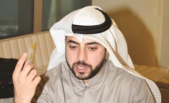 الزميل يوسف إبراهيم مشاركا﻿