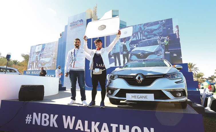خلال اعلان الفائز بسيارة Renault من البابطين﻿