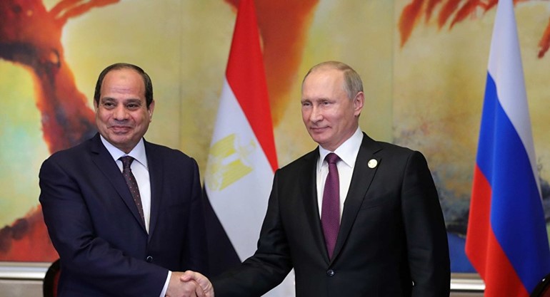 الرئيس الروسي فلاديمير بوتين ونظيره المصري عبد الفتاح السيسي (أرشيفية)