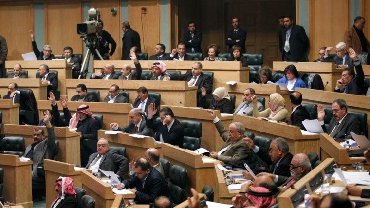 مجلس النواب الأردني يقرر مراجعة الاتفاقيات الموقعة مع إسرائيل بما فيها معاهدة السلام