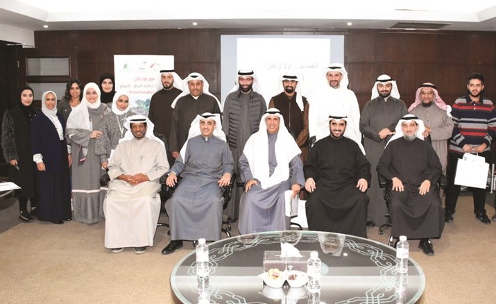  قيادات بوبيان والهيئة الخيرية مع الوفد المسافر﻿