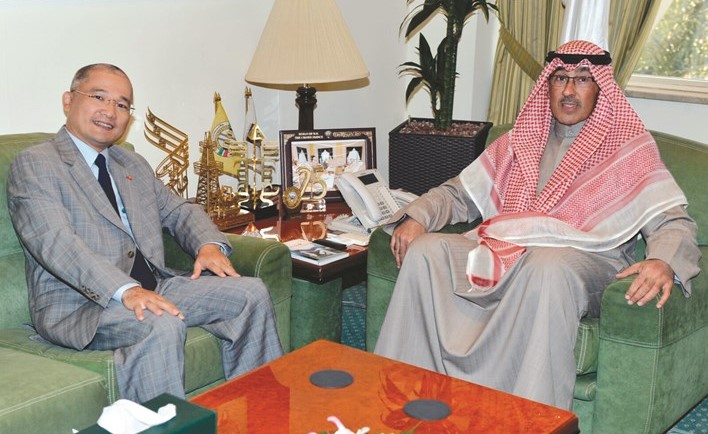  الخالد مستقبلا سفير فيتنام ترينة مانة﻿