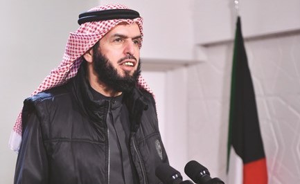 د.عادل الدمخي متحدثا﻿