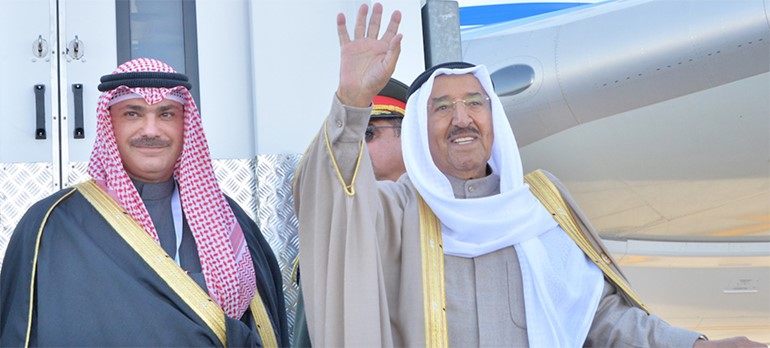 الامير يغادر اسطنبول بعد ترؤسه وفد الكويت في قمة القدس