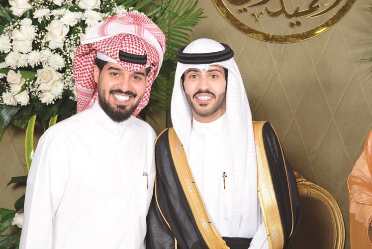 حمدان السهلي يبارك للمعرس راجح الحميداني﻿