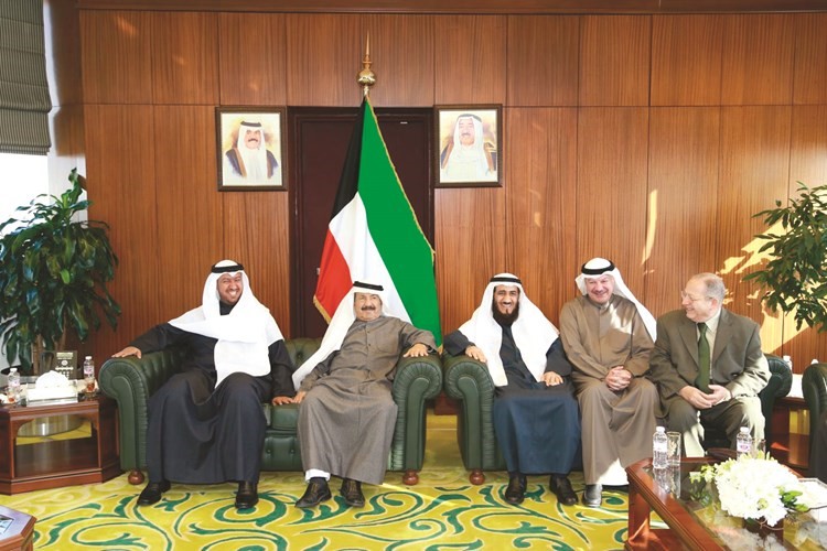 م. فريد عمادي ووزير العدل السابق المستشار غازي السمار﻿
