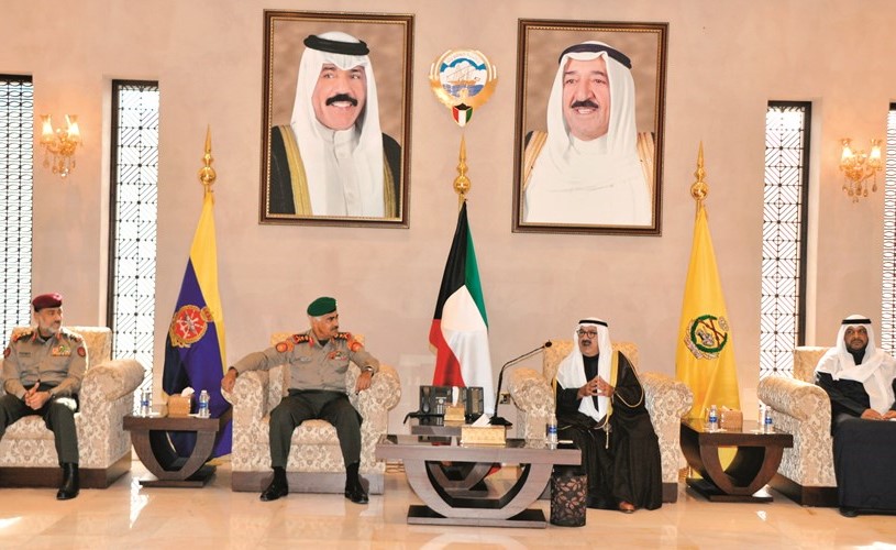 الشيخ ناصر صباح الأحمد والفريق الركن محمد الخضر والشيخ أحمد المنصور والفريق الركن عبدالله النواف﻿