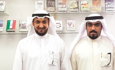 صلاح أبا الخيل ورئيس قسم الرياضيات بمدرسة السعدون﻿