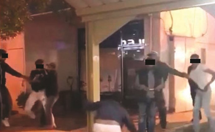 مشاجرة بـ «الحراب» تُدخل مواطناً الإنعاش والمتهمان لاحقا المصاب حتى «العناية» لتصفيته جسدياً