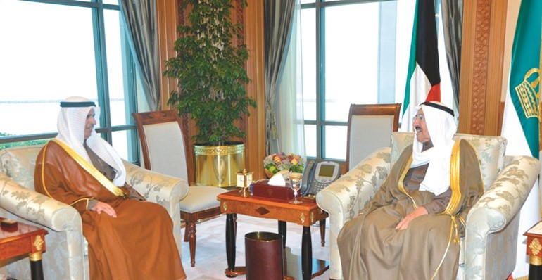 صاحب السمو الامير خلال لقائه د.فالح العزب ﻿