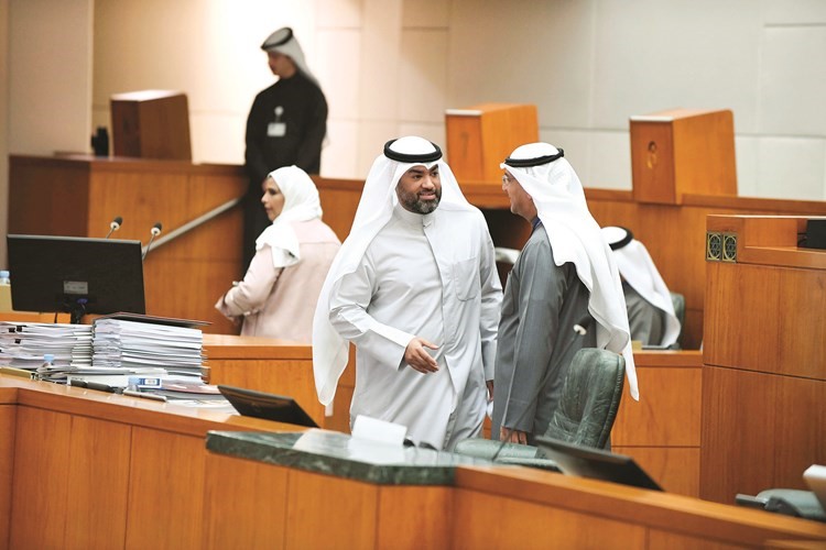 عمر الطبطبائي مع الأمانة العامة﻿
